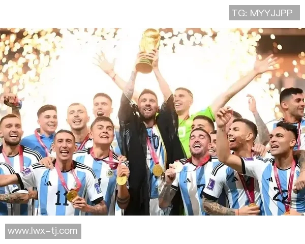 梅西与C罗再度对决 世界足球的巅峰之战引发全球瞩目