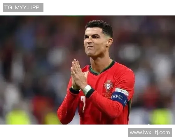 全球足球十大传奇球星手机壁纸精选 打造专属你的足球荣耀时刻 全球足球十大传奇球星手机壁纸精选 打造专属你的足球荣耀时刻